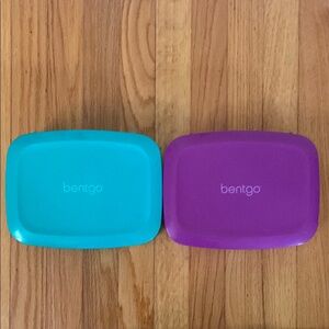 Bentgo Teal and Purple Lunch Boxes